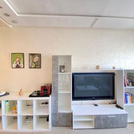 Superbe Appart Ensoleillé FibreO+Netflix+Parking Casablanca Esterno foto