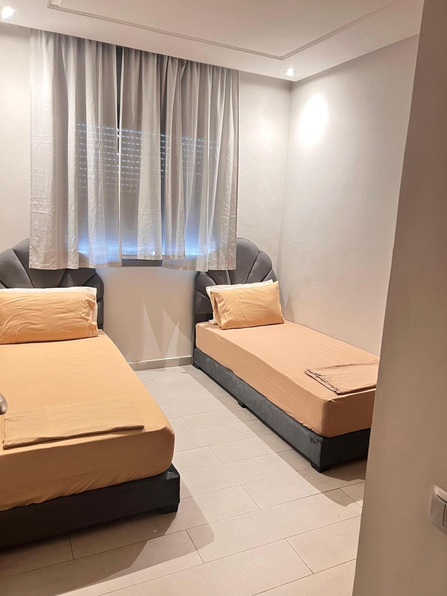 Superbe Appart Ensoleillé FibreO+Netflix+Parking Casablanca Esterno foto